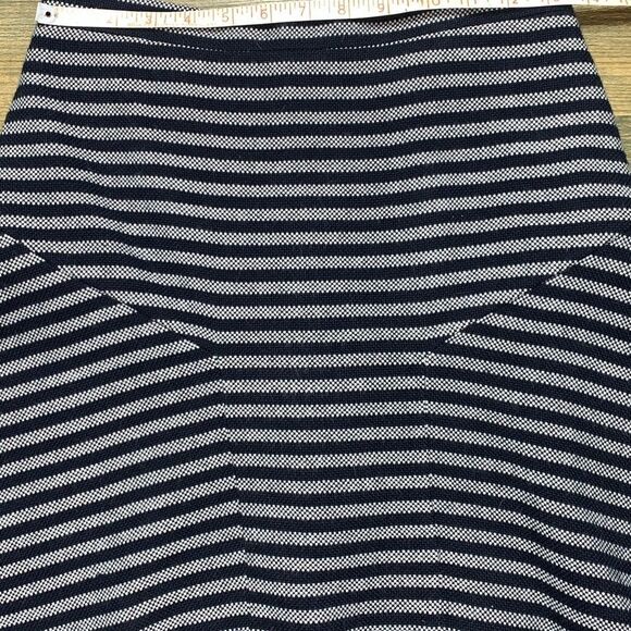 J Crew Stripe Navy Blue White Stripe Fit Flare Mini Skirt 0 XS - Picture 5 of 8